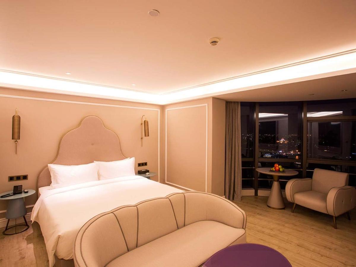 Mercure Xiamen On The Bund Hotel Exterior photo